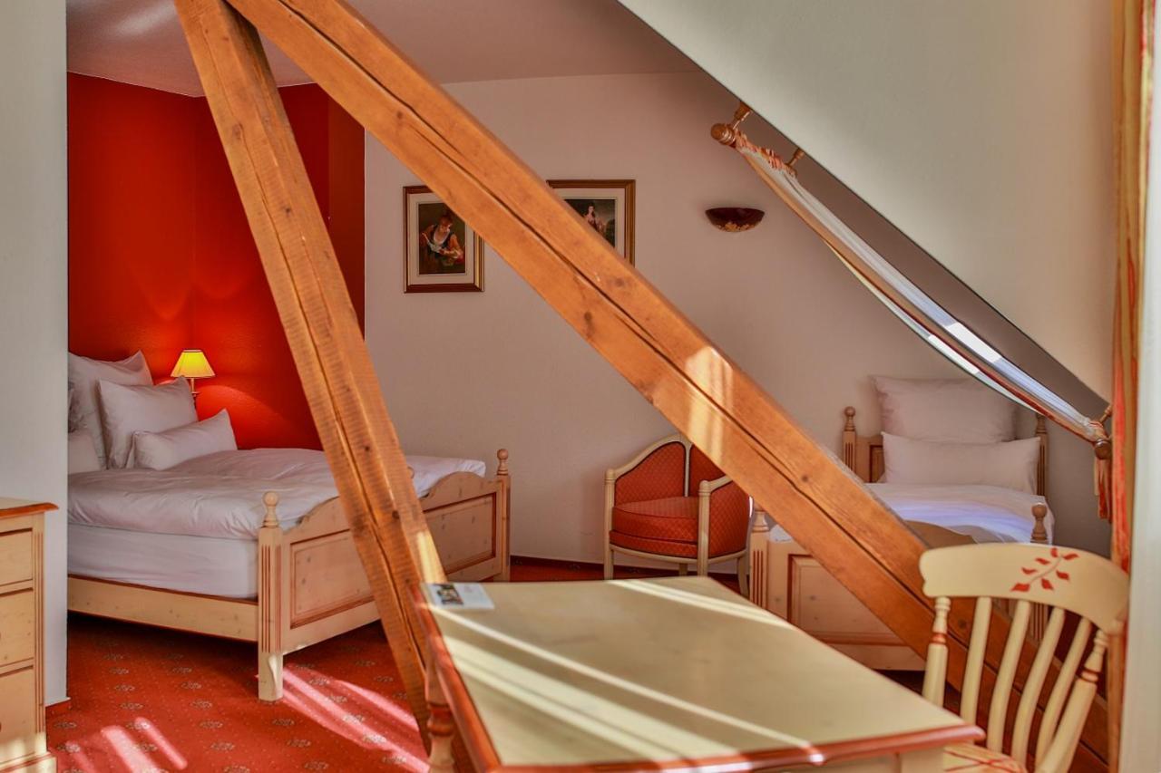 Hotel Saint-Hubert Hambach Exterior photo